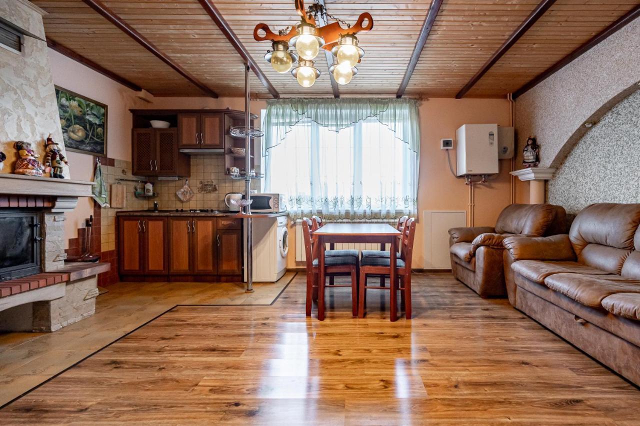 Emerald House Mykulychyn Extérieur photo
