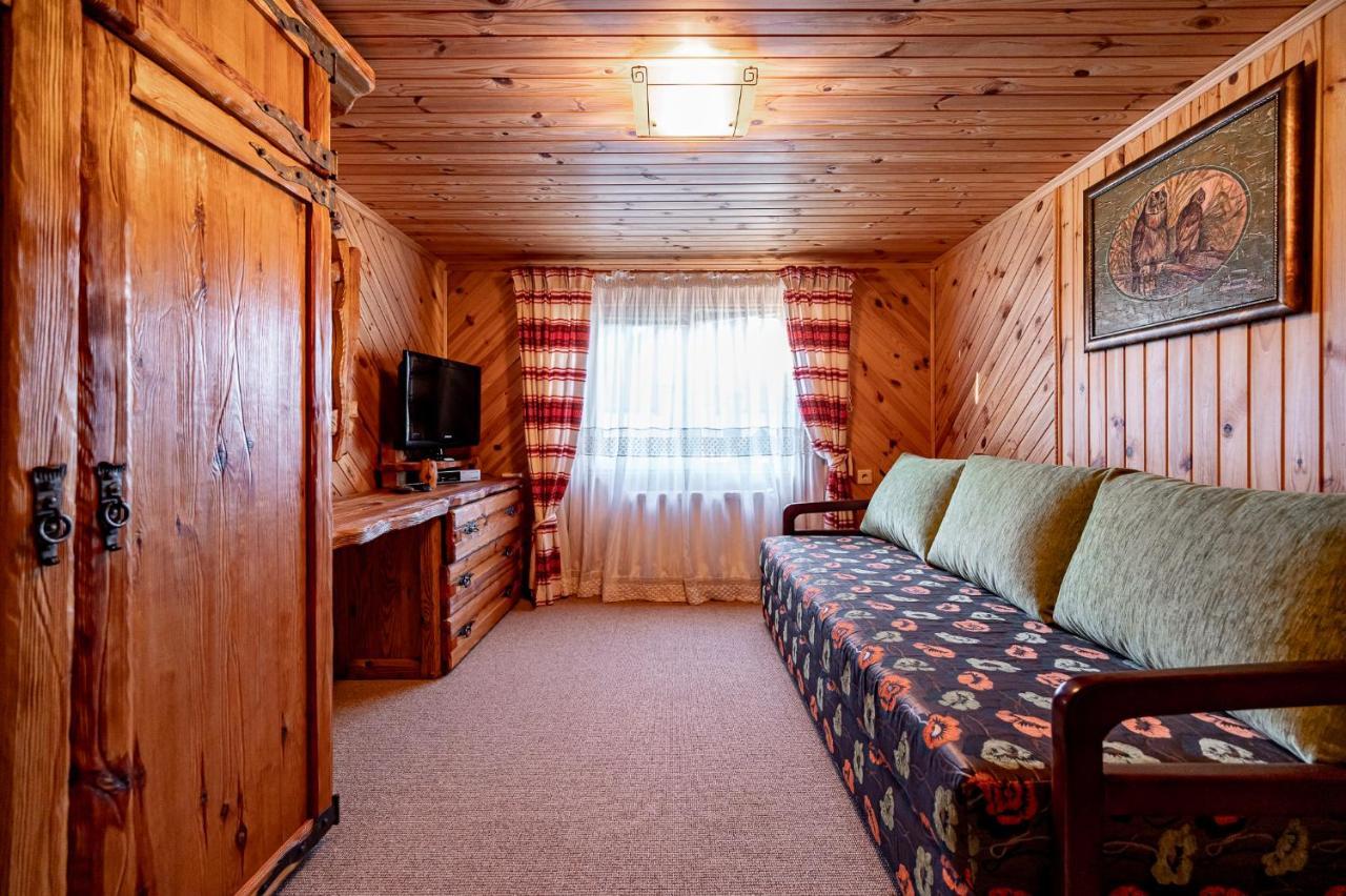 Emerald House Mykulychyn Extérieur photo