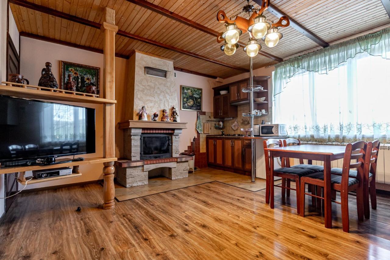 Emerald House Mykulychyn Extérieur photo