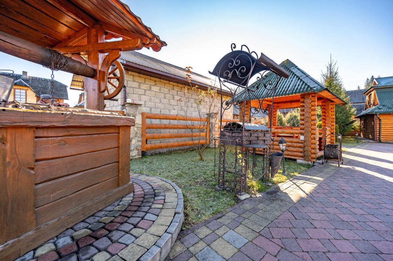 Emerald House Mykulychyn Extérieur photo
